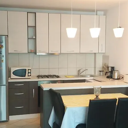 Апартаменти Welcome Home Apartament Brasov Брашов